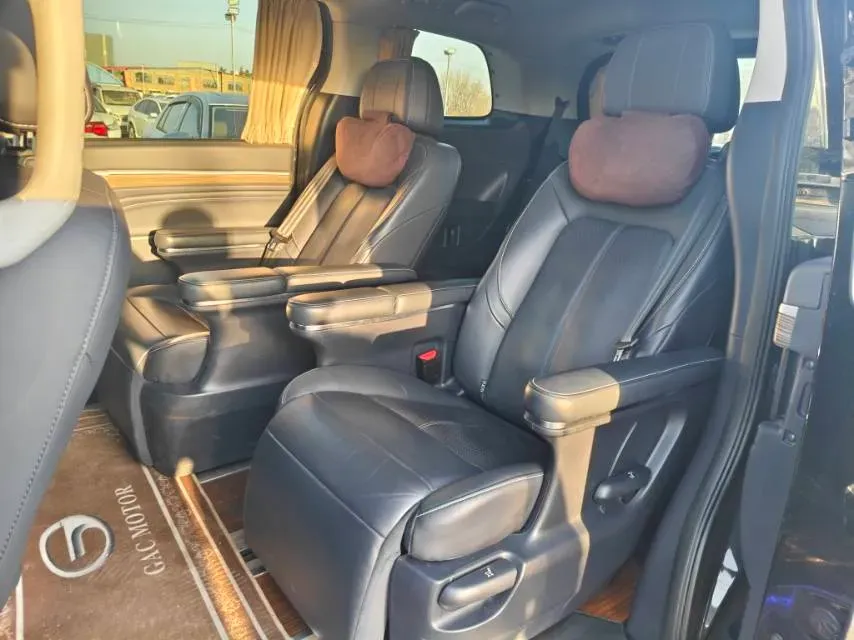 2023 GAC Trumpchi M8 2.0T 252HP L4 8AT,autocango,china used car exporter,china ev exporter,chinese used car exporter,chinese used ev exporter