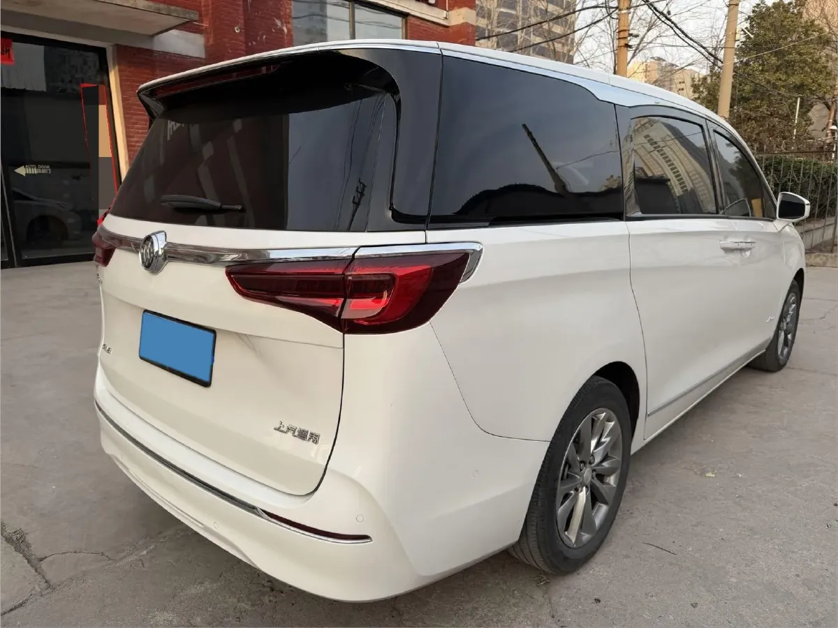 2022 Buick GL8 2.0T 237HP L4 9AT,autocango,china used car exporter,china ev exporter,chinese used car exporter,chinese used ev exporter