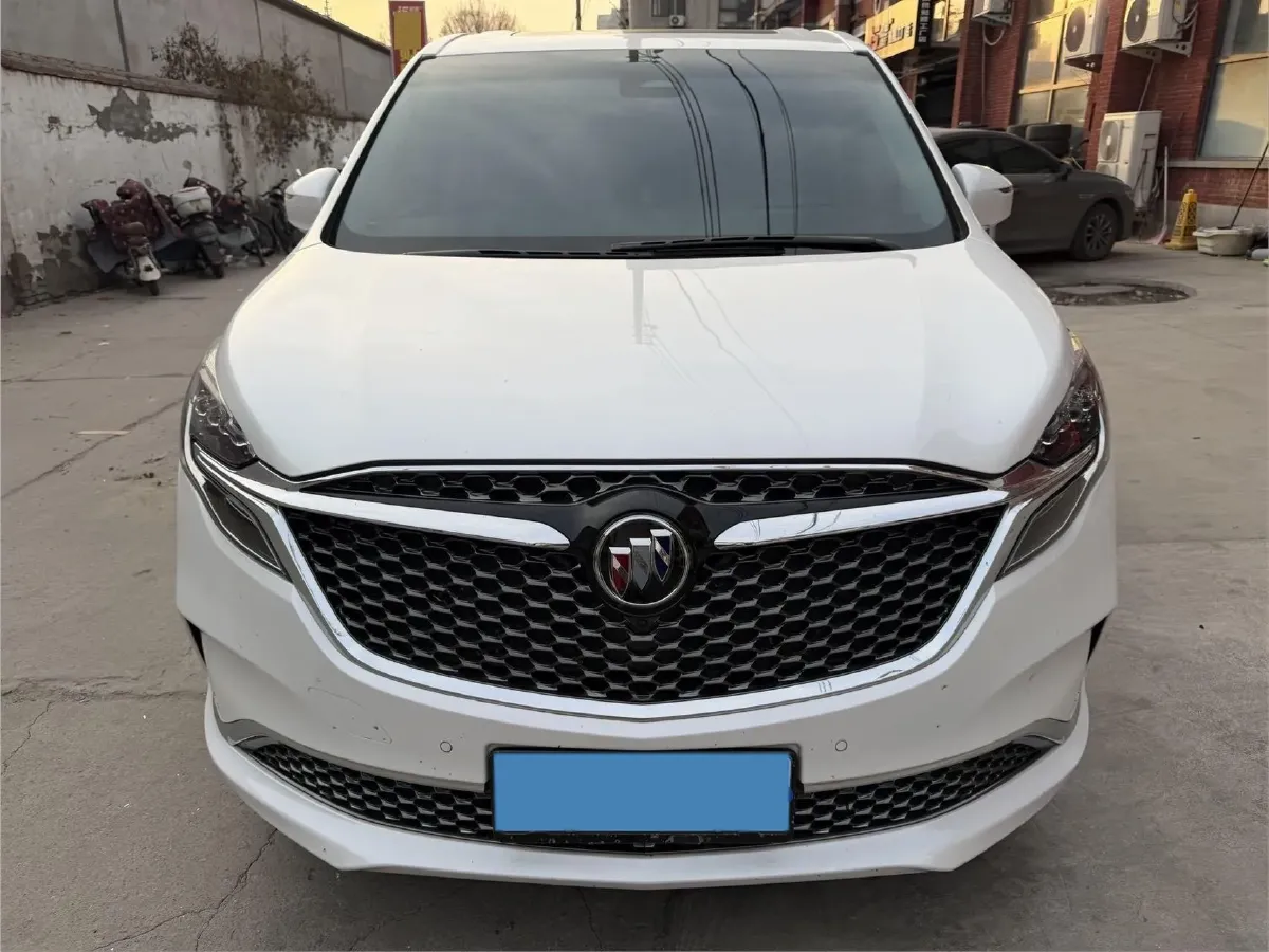 2022 Buick GL8 2.0T 237HP L4 9AT,autocango,china used car exporter,china ev exporter,chinese used car exporter,chinese used ev exporter