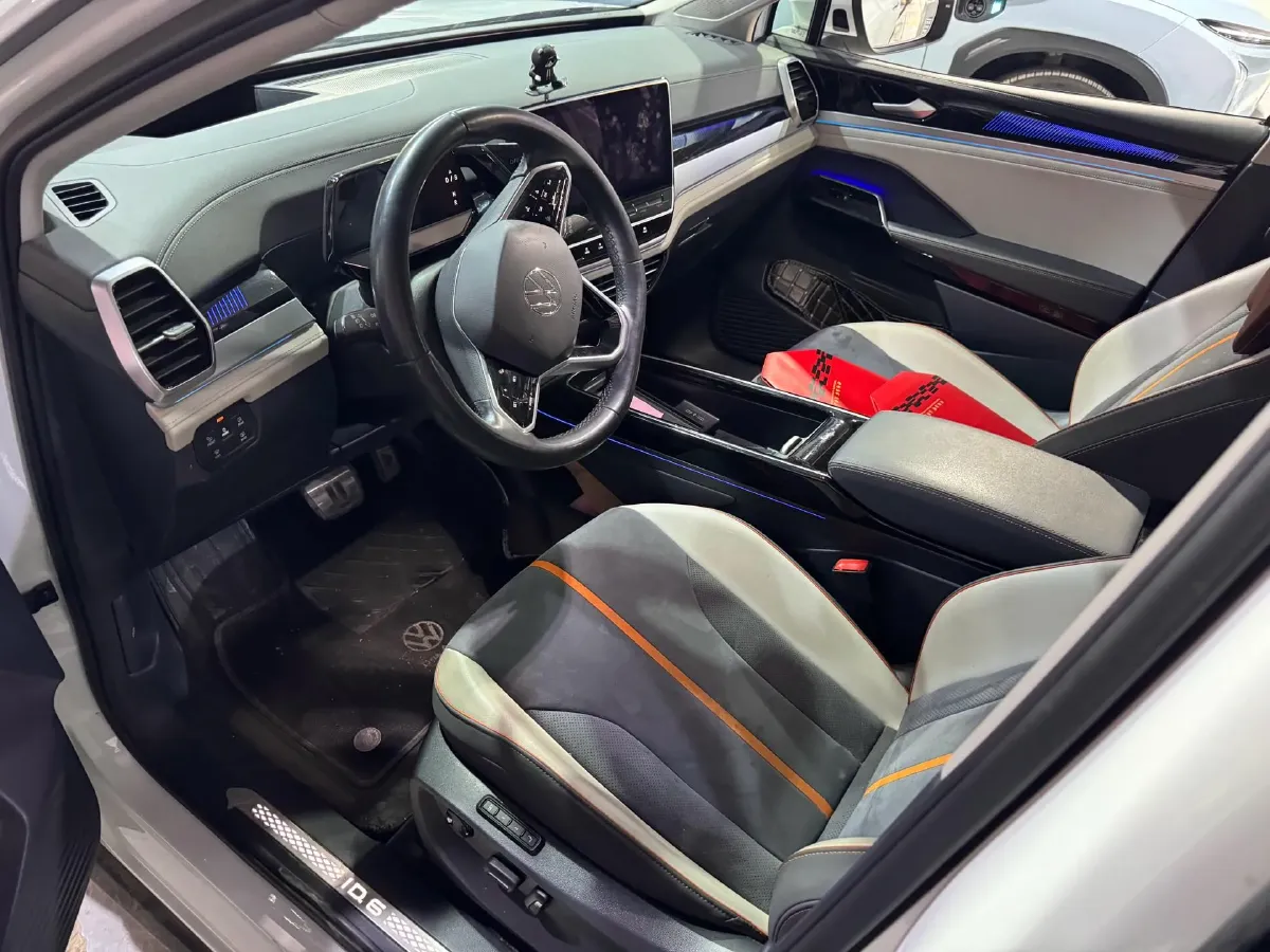 2021 Volkswagen ID.6 Crozz BEV 84.8KWH,autocango,china used car exporter,china ev exporter,chinese used car exporter,chinese used ev exporter