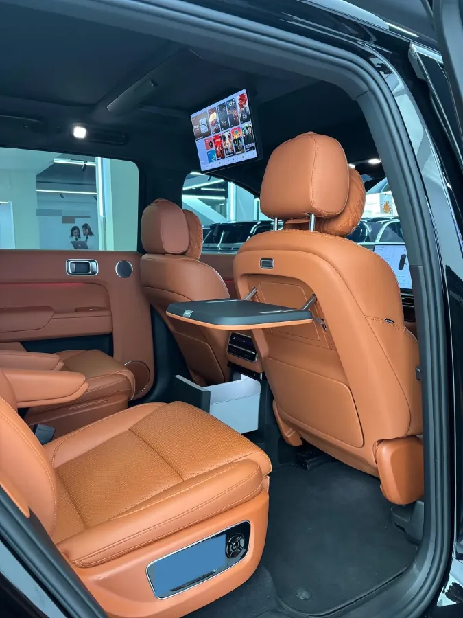 2022 Li L9 Range Extended 154HP REEV 42.6KWH,autocango,china used car exporter,china ev exporter,chinese used car exporter,chinese used ev exporter