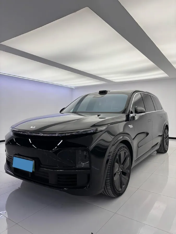 2022 Li L9 Range Extended 154HP REEV 42.6KWH,autocango,china used car exporter,china ev exporter,chinese used car exporter,chinese used ev exporter