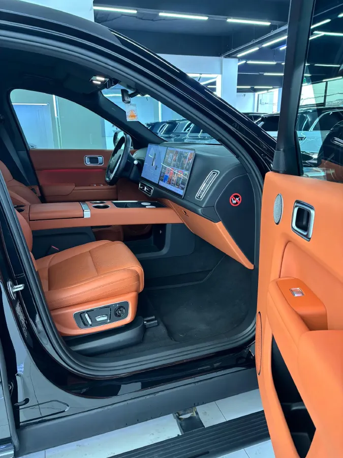 2022 Li L9 Range Extended 154HP REEV 42.6KWH,autocango,china used car exporter,china ev exporter,chinese used car exporter,chinese used ev exporter