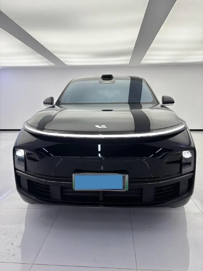 2022 Li L9 Range Extended 154HP REEV 42.6KWH,autocango,china used car exporter,china ev exporter,chinese used car exporter,chinese used ev exporter