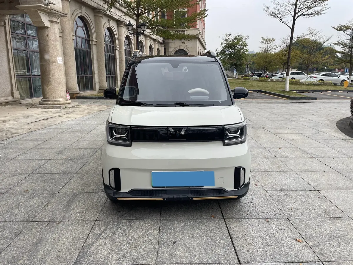 2022 WuLing HongGuang MINI EV BEV 26.5KWH,autocango,china used car exporter,china ev exporter,chinese used car exporter,chinese used ev exporter
