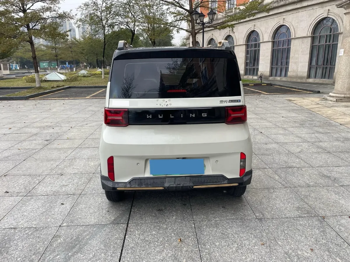 2022 WuLing HongGuang MINI EV BEV 26.5KWH,autocango,china used car exporter,china ev exporter,chinese used car exporter,chinese used ev exporter