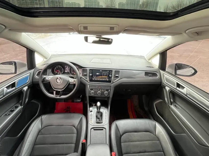 2018 Volkswagen Golf Sportsvan 1.4T 131HP L4 7DCT,autocango,china used car exporter,china ev exporter,chinese used car exporter,chinese used ev exporter