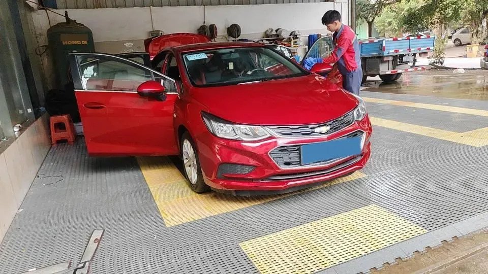 2018 Chevrolet Cruze 1.5L 114HP L4 6AT,autocango,china used car exporter,china ev exporter,chinese used car exporter,chinese used ev exporter