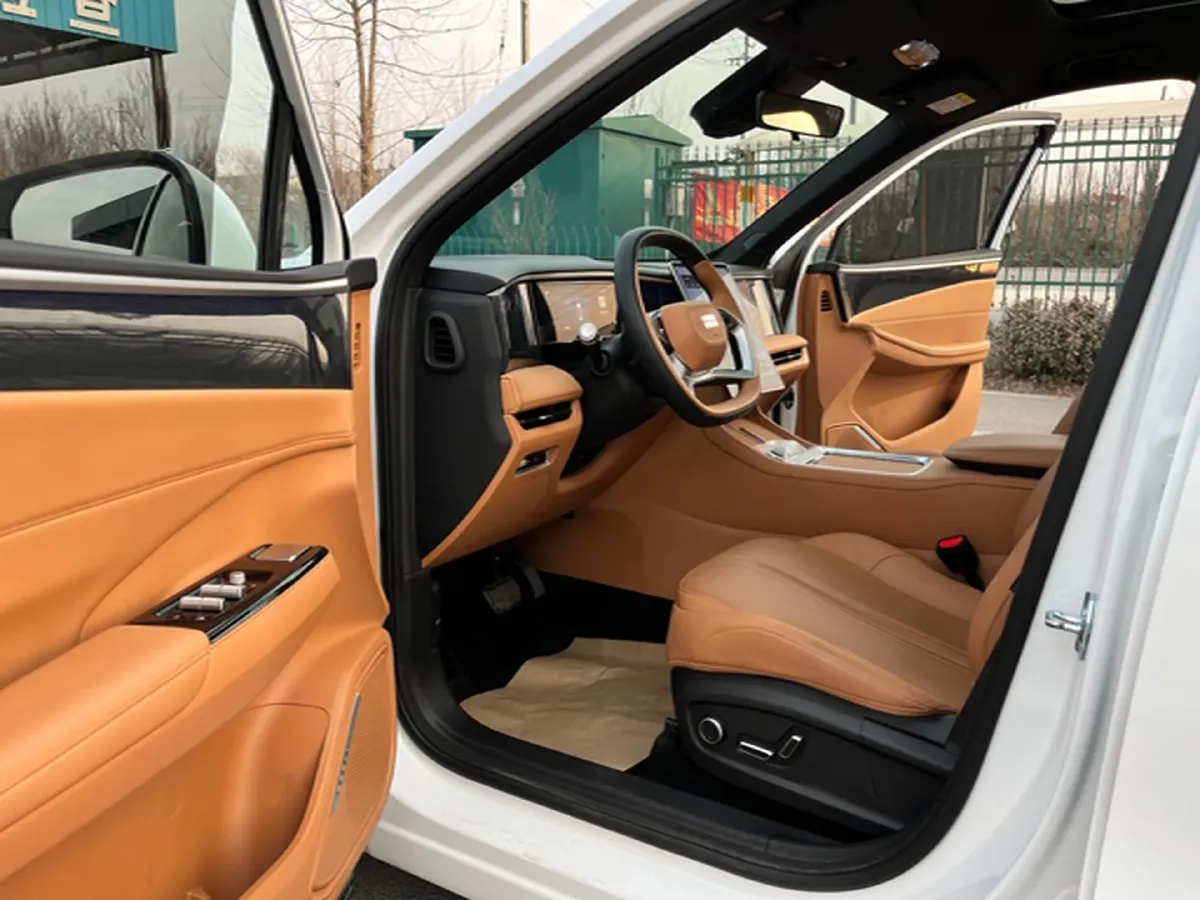 2025 Geely Galaxy L7 1.5L 112HP L4 1DHT PHEV 18.4KWH,autocango,china used car exporter,china ev exporter,chinese used car exporter,chinese used ev exporter