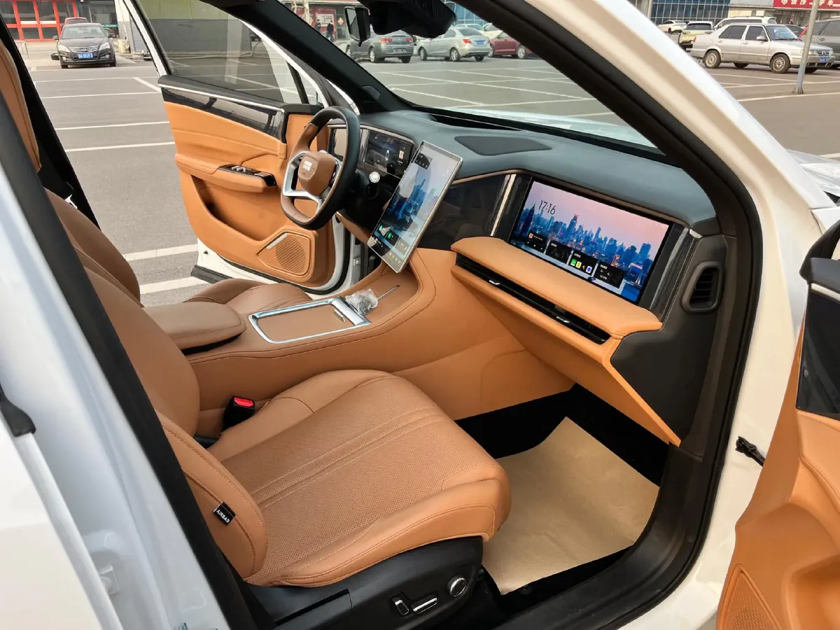 2025 Geely Galaxy L7 1.5L 112HP L4 1DHT PHEV 18.4KWH,autocango,china used car exporter,china ev exporter,chinese used car exporter,chinese used ev exporter