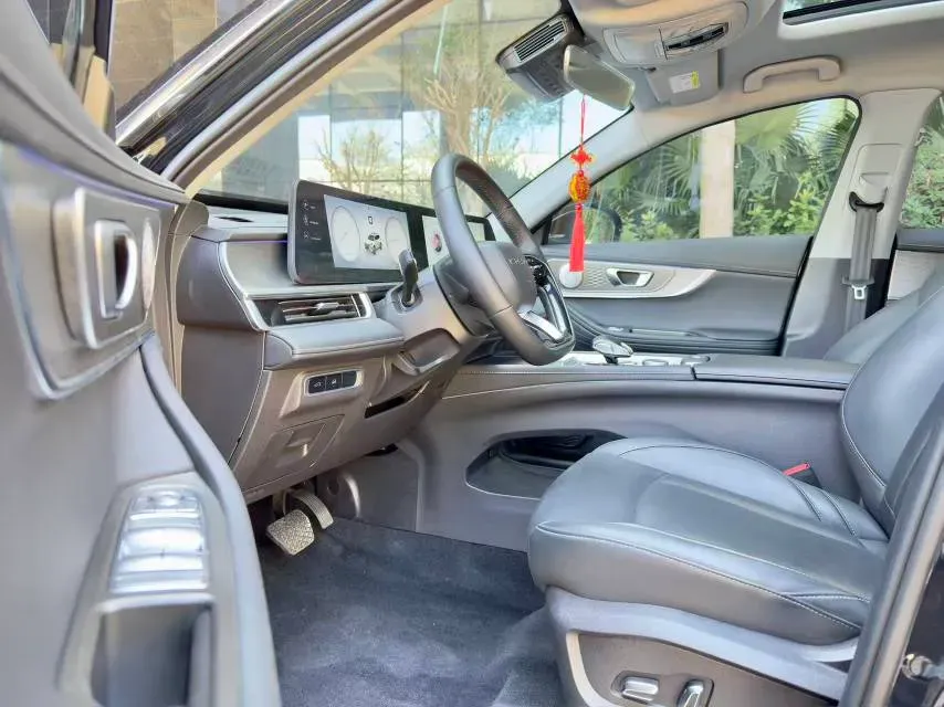 2025 Chery Tiggo 8 PRO 1.6T 197HP L4 7DCT,autocango,china used car exporter,china ev exporter,chinese used car exporter,chinese used ev exporter