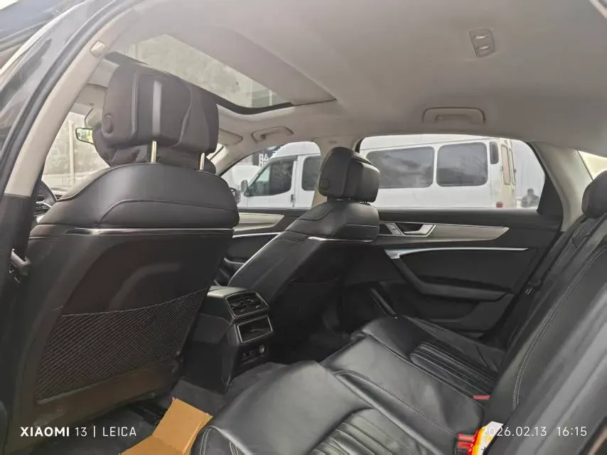 2023 Audi A6L 2.0T 190HP L4 7DCT,autocango,china used car exporter,china ev exporter,chinese used car exporter,chinese used ev exporter