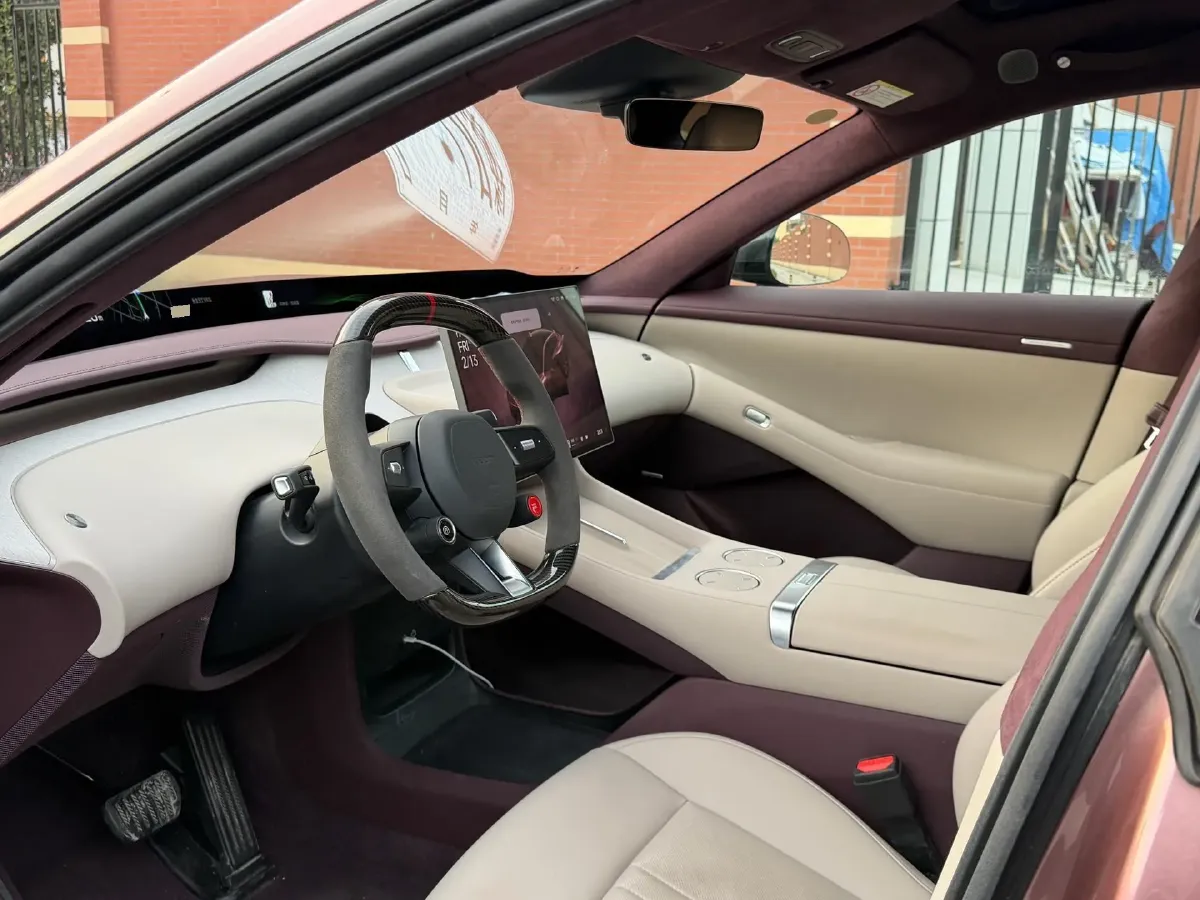 2025 MI YU7 BEV 101.7KWH,autocango,china used car exporter,china ev exporter,chinese used car exporter,chinese used ev exporter