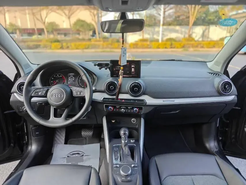 2018 Mercedes-Benz B Class 1.6T 156HP L4 7DCT,autocango,china used car exporter,china ev exporter,chinese used car exporter,chinese used ev exporter