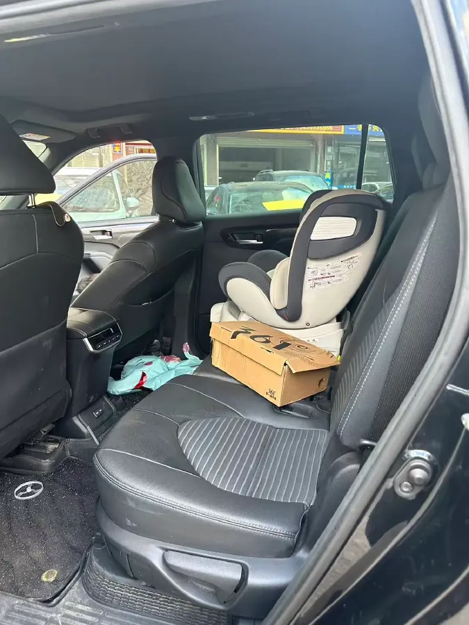 2022 Toyota Crown Kluger 2.5L 192HP L4 E-CVT Hybrid,autocango,china used car exporter,china ev exporter,chinese used car exporter,chinese used ev exporter