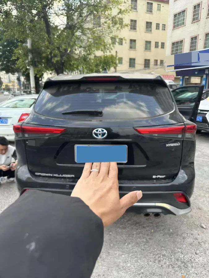 2022 Toyota Crown Kluger 2.5L 192HP L4 E-CVT Hybrid,autocango,china used car exporter,china ev exporter,chinese used car exporter,chinese used ev exporter