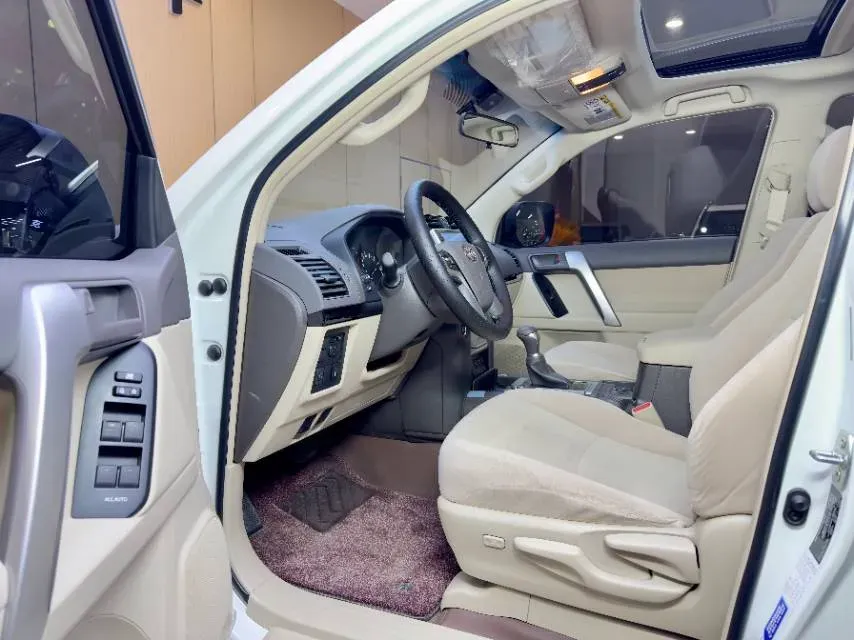 2023 BMW X6 2.0T 258HP L4 8AT,autocango,china used car exporter,china ev exporter,chinese used car exporter,chinese used ev exporter