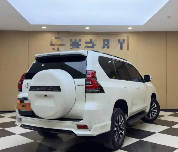 2023 BMW X6 2.0T 258HP L4 8AT,autocango,china used car exporter,china ev exporter,chinese used car exporter,chinese used ev exporter