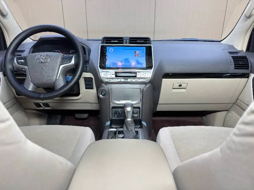 2023 BMW X6 2.0T 258HP L4 8AT,autocango,china used car exporter,china ev exporter,chinese used car exporter,chinese used ev exporter