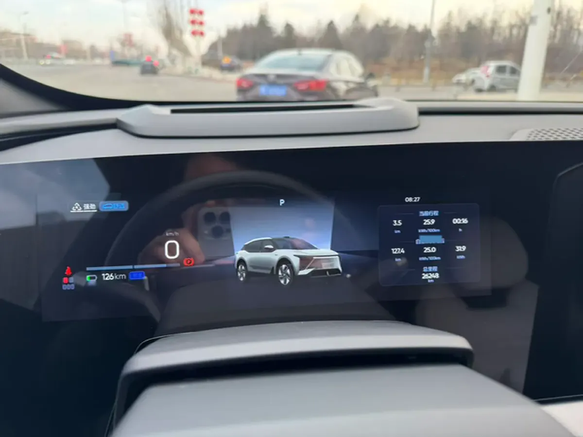 2023 HiPhi Y BEV 76.6KWH,autocango,china used car exporter,china ev exporter,chinese used car exporter,chinese used ev exporter