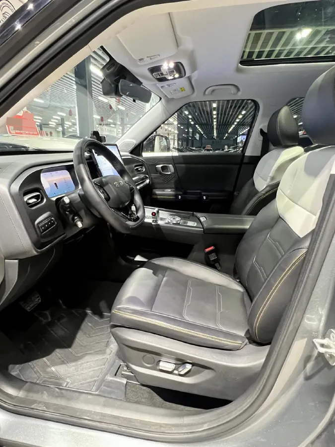 2024 Beijing BJ30 1.5T 158HP L4 2DHT Hybrid,autocango,china used car exporter,china ev exporter,chinese used car exporter,chinese used ev exporter