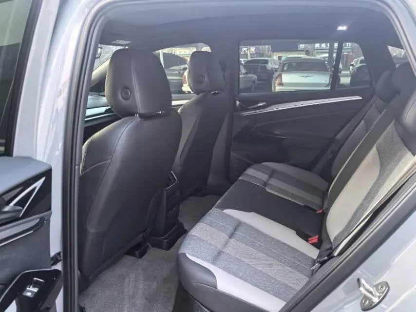 2025 Skoda Superb 2.0T 186HP L4 7DCT,autocango,china used car exporter,china ev exporter,chinese used car exporter,chinese used ev exporter