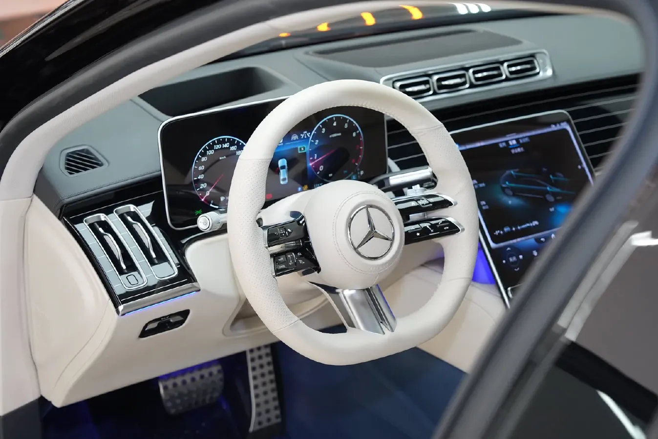 2022 Mercedes-Benz S Class 2.5T 367HP L6 9AT,autocango,china used car exporter,china ev exporter,chinese used car exporter,chinese used ev exporter