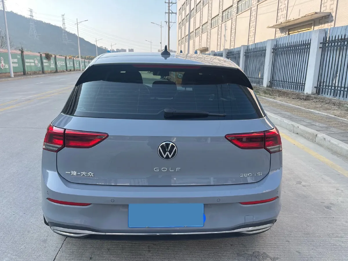 2023 Volkswagen Golf 1.4T 150HP L4 7DCT,autocango,china used car exporter,china ev exporter,chinese used car exporter,chinese used ev exporter