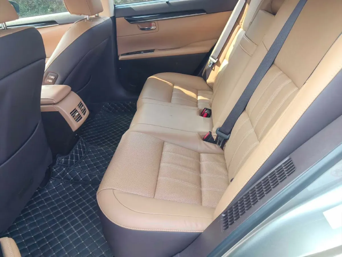 2017 Lexus ES 2.5L 160HP L4 E-CVT Hybrid,autocango,china used car exporter,china ev exporter,chinese used car exporter,chinese used ev exporter