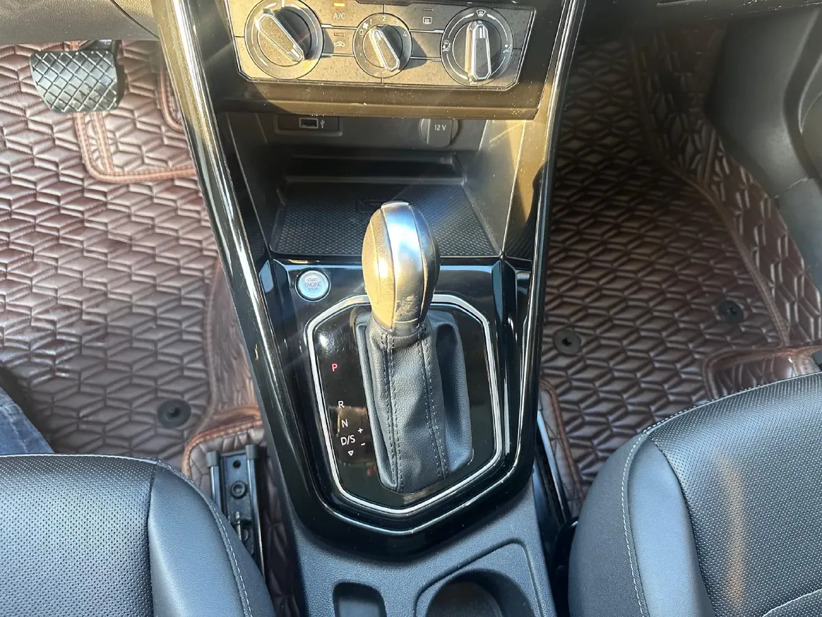 2022 Jetta VS5 1.4T 150HP L4 6AT,autocango,china used car exporter,china ev exporter,chinese used car exporter,chinese used ev exporter