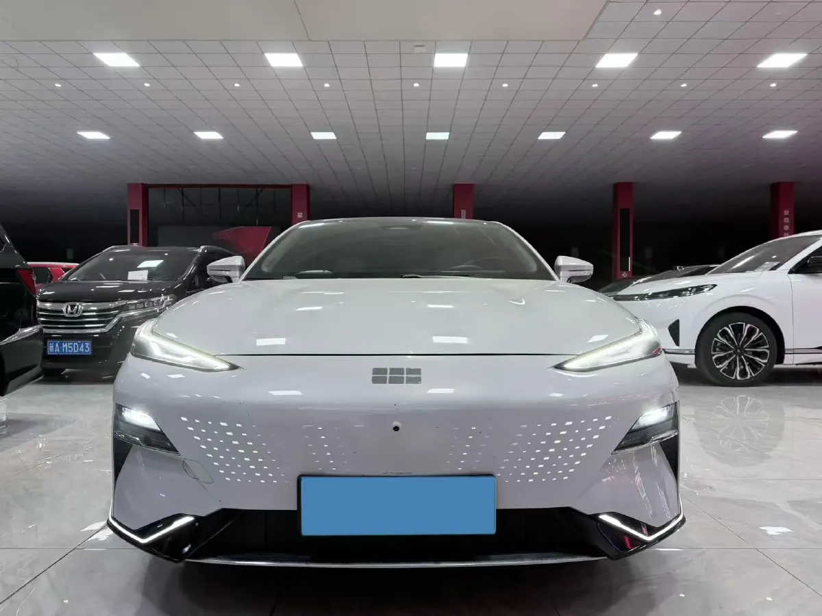 2024 Geely Galaxy E8 BEV 76KWH,autocango,china used car exporter,china ev exporter,chinese used car exporter,chinese used ev exporter