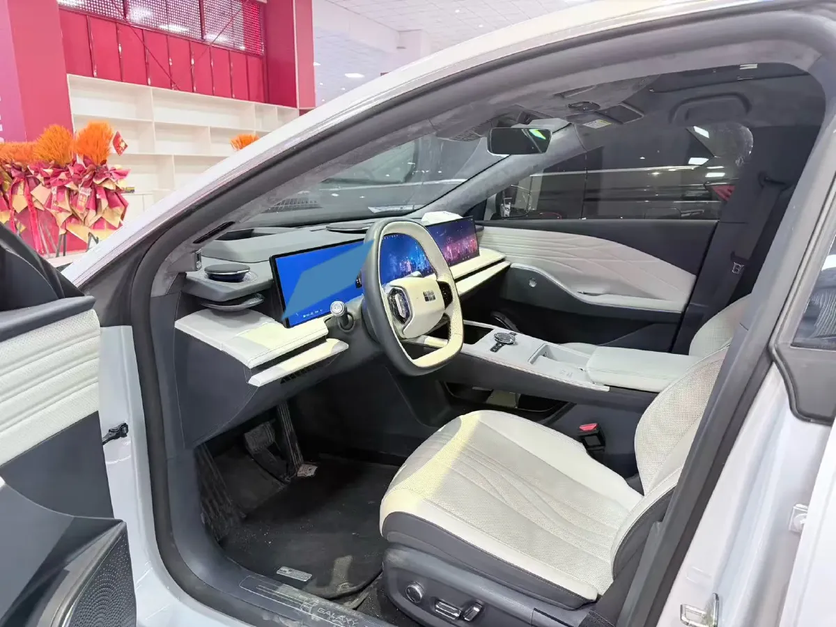 2024 Geely Galaxy E8 BEV 76KWH,autocango,china used car exporter,china ev exporter,chinese used car exporter,chinese used ev exporter