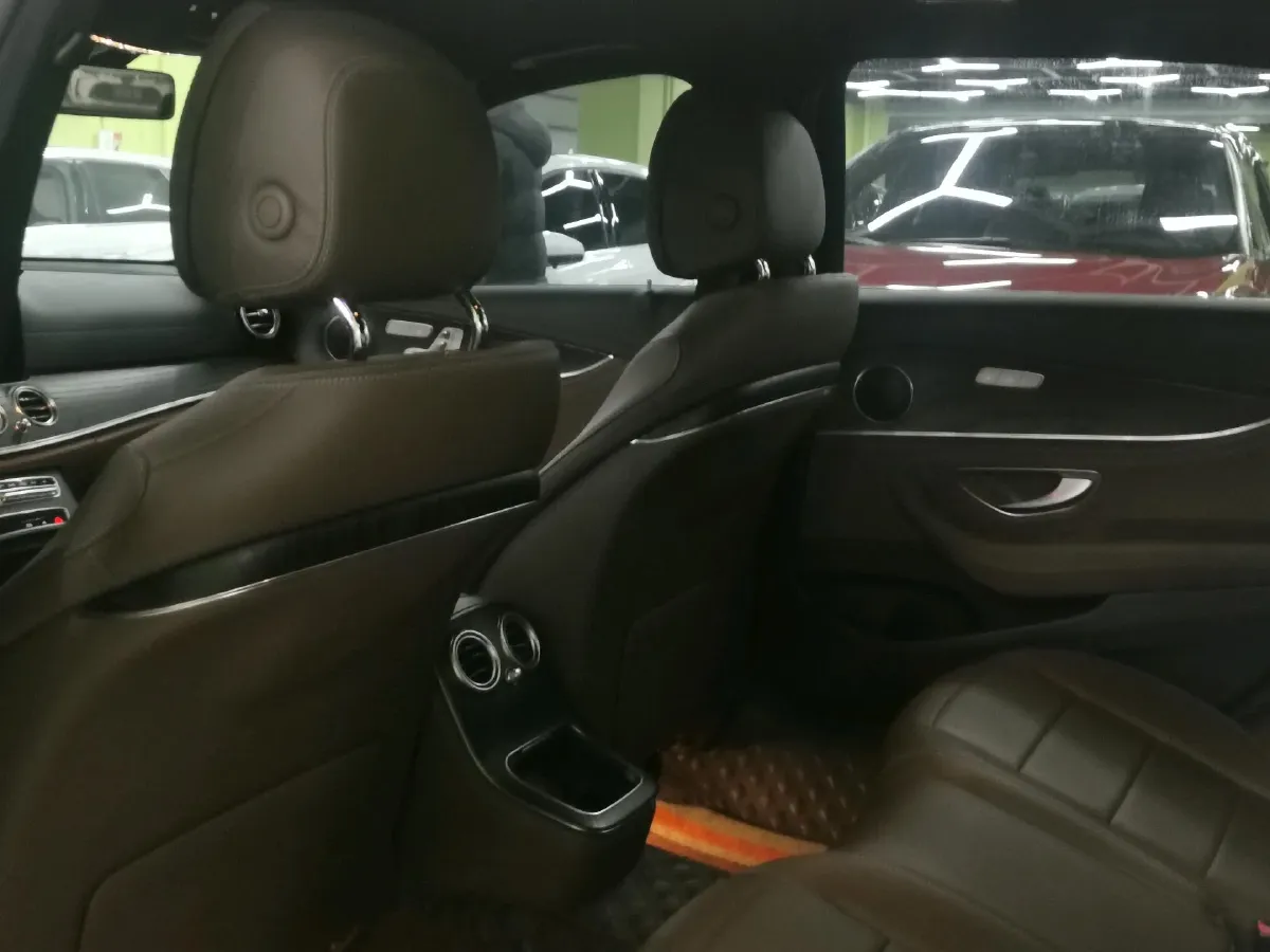 2021 Mercedes-Benz E Class 2.0T 258HP L4 9AT,autocango,china used car exporter,china ev exporter,chinese used car exporter,chinese used ev exporter