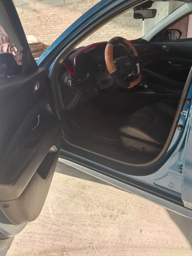 2021 Hyundai Elantra 1.5L 115HP L4 CVT,autocango,china used car exporter,china ev exporter,chinese used car exporter,chinese used ev exporter