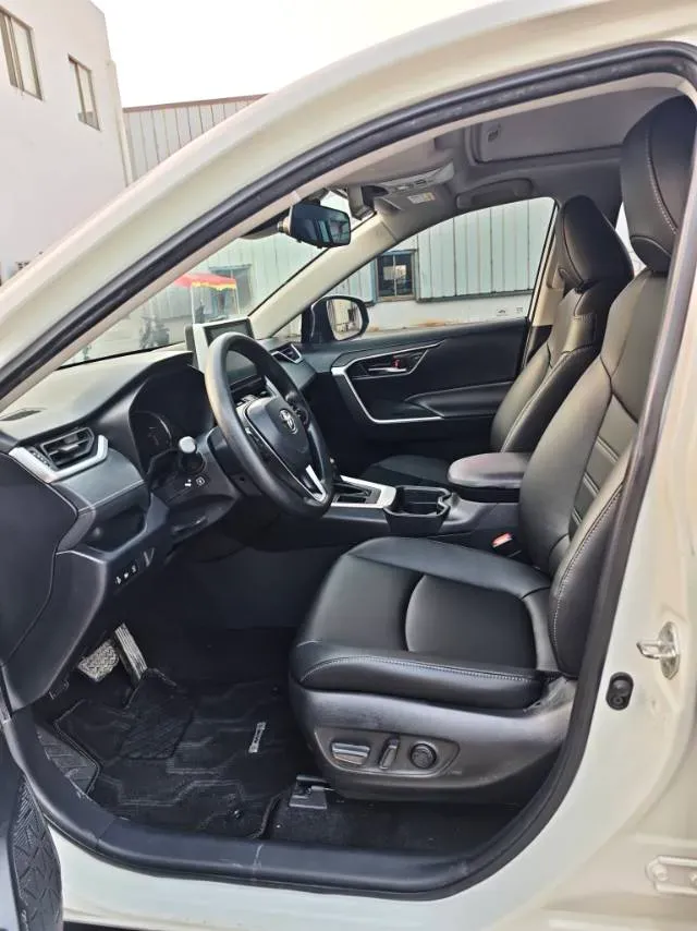 2020 Toyota RAV4 2.0L 171HP L4 CVT,autocango,china used car exporter,china ev exporter,chinese used car exporter,chinese used ev exporter