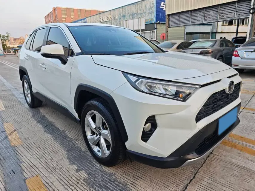 2020 Toyota RAV4 2.0L 171HP L4 CVT,autocango,china used car exporter,china ev exporter,chinese used car exporter,chinese used ev exporter