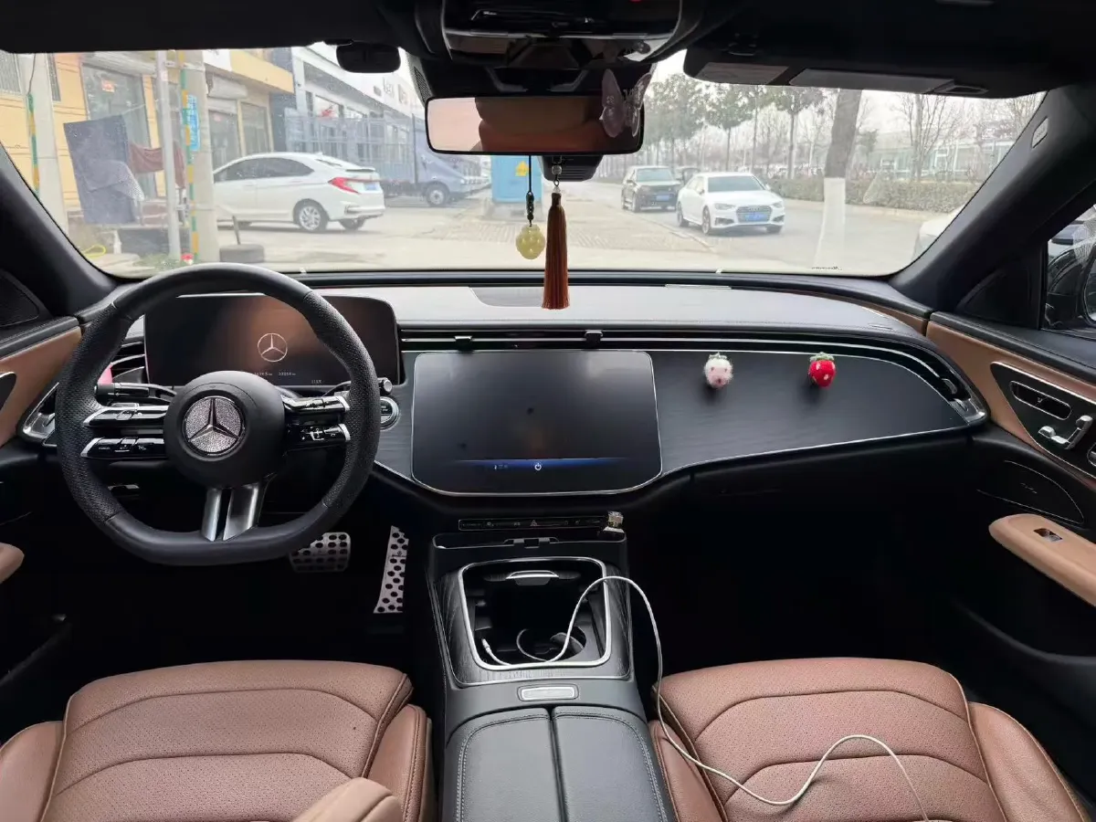2024 Mercedes-Benz E Class 2.0T 258HP L4 9AT,autocango,china used car exporter,china ev exporter,chinese used car exporter,chinese used ev exporter