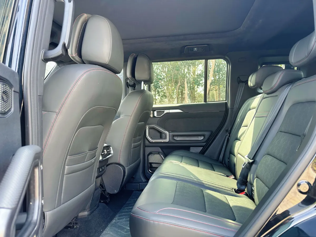 2023 Jetour Traveller 2.0T 254HP L4 7DCT,autocango,china used car exporter,china ev exporter,chinese used car exporter,chinese used ev exporter