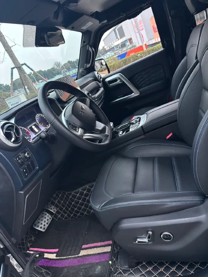 2023 Beijing BJ40 2.0T 224HP L4 8AT,autocango,china used car exporter,china ev exporter,chinese used car exporter,chinese used ev exporter