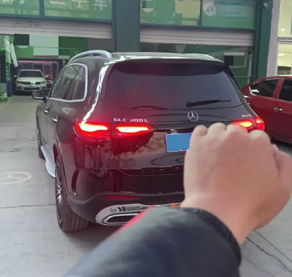 2025 Mercedes-Benz GLC Class 2.0T 258HP L4 9AT,autocango,china used car exporter,china ev exporter,chinese used car exporter,chinese used ev exporter