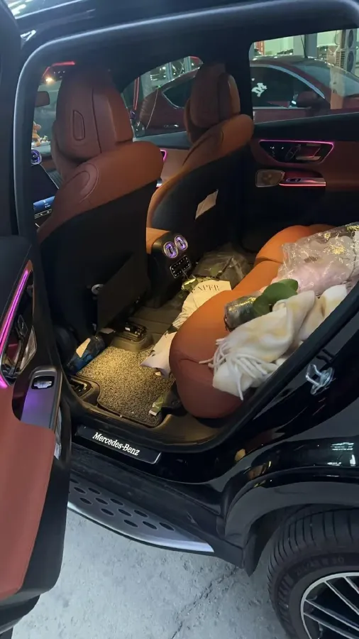 2025 Mercedes-Benz GLC Class 2.0T 258HP L4 9AT,autocango,china used car exporter,china ev exporter,chinese used car exporter,chinese used ev exporter