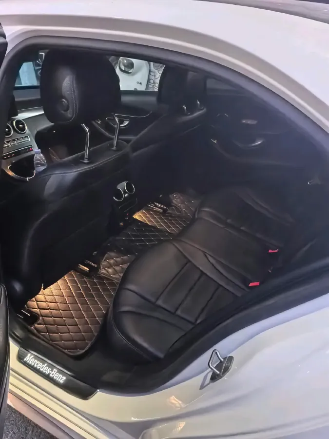 2021 Mercedes-Benz C Class 1.5T 184HP L4 9AT,autocango,china used car exporter,china ev exporter,chinese used car exporter,chinese used ev exporter