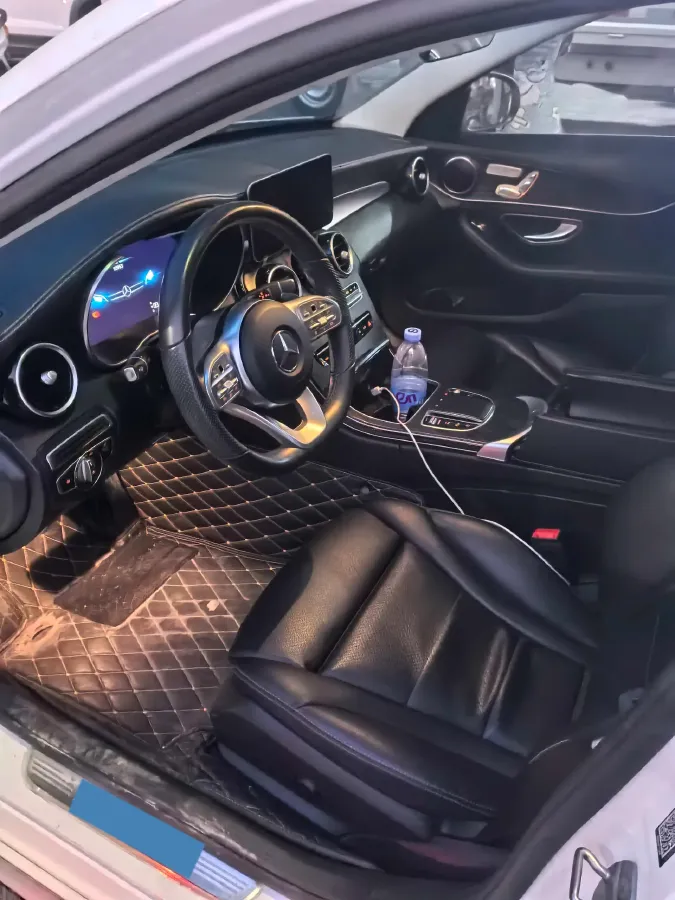 2021 Mercedes-Benz C Class 1.5T 184HP L4 9AT,autocango,china used car exporter,china ev exporter,chinese used car exporter,chinese used ev exporter