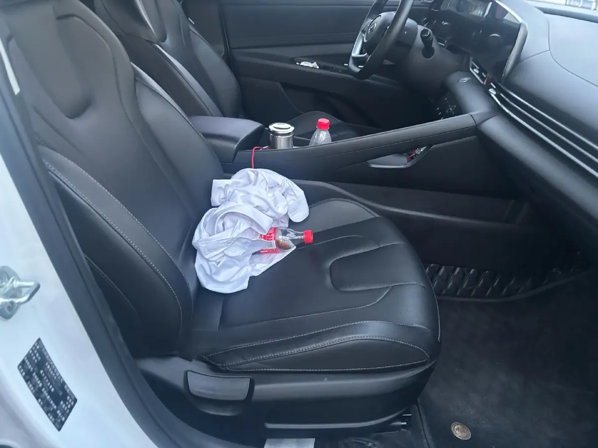 2022 Hyundai Elantra 1.5L 115HP L4 CVT,autocango,china used car exporter,china ev exporter,chinese used car exporter,chinese used ev exporter