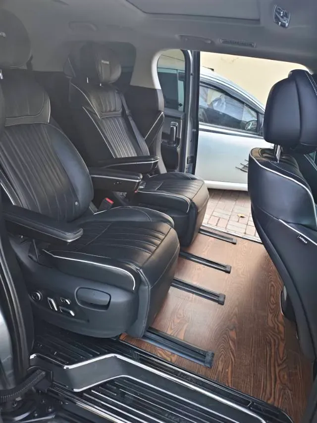 2022 Roewe iMAX8 2.0T 234HP L4 8AT,autocango,china used car exporter,china ev exporter,chinese used car exporter,chinese used ev exporter