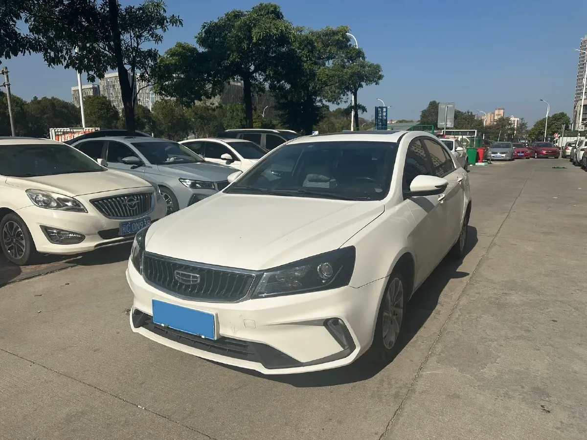 2021 BaoJun 530 1.5T 147HP L4 CVT,autocango,china used car exporter,china ev exporter,chinese used car exporter,chinese used ev exporter