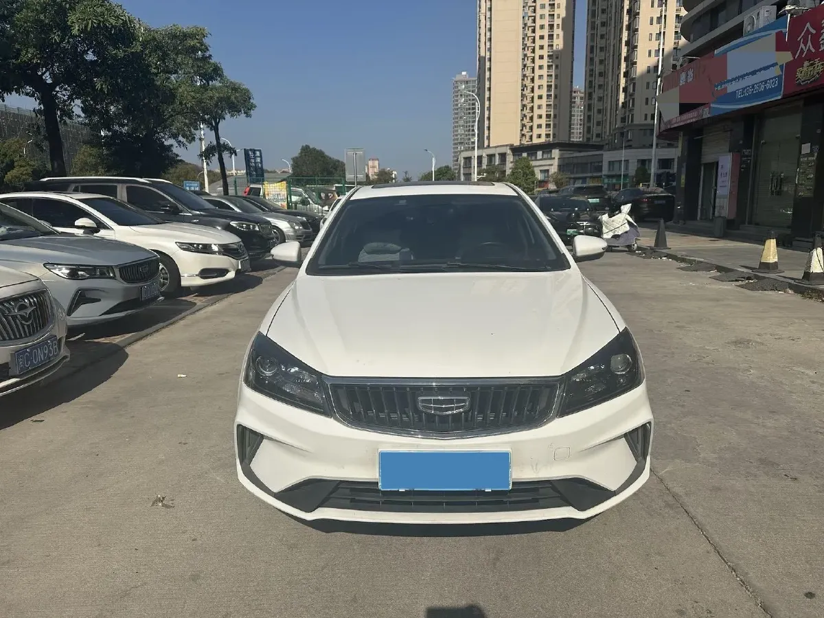2021 BaoJun 530 1.5T 147HP L4 CVT,autocango,china used car exporter,china ev exporter,chinese used car exporter,chinese used ev exporter