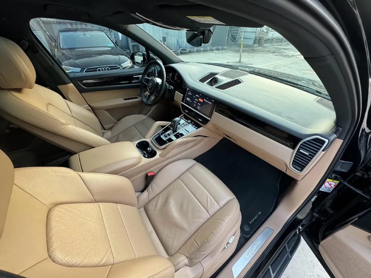 2019 Porsche Cayenne 3.0T 340HP V6 8AT,autocango,china used car exporter,china ev exporter,chinese used car exporter,chinese used ev exporter