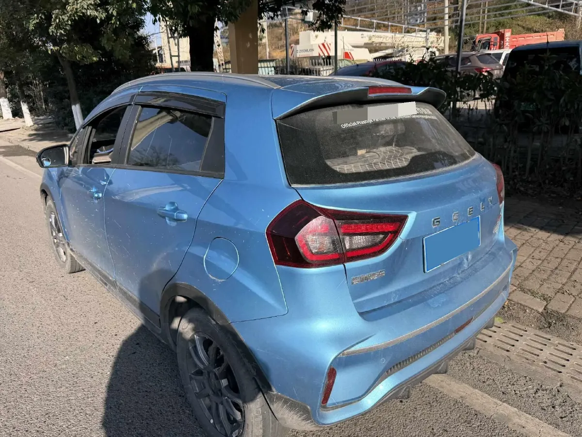 2021 Geely Vision X3 1.5L 109HP L4 5MT,autocango,china used car exporter,china ev exporter,chinese used car exporter,chinese used ev exporter
