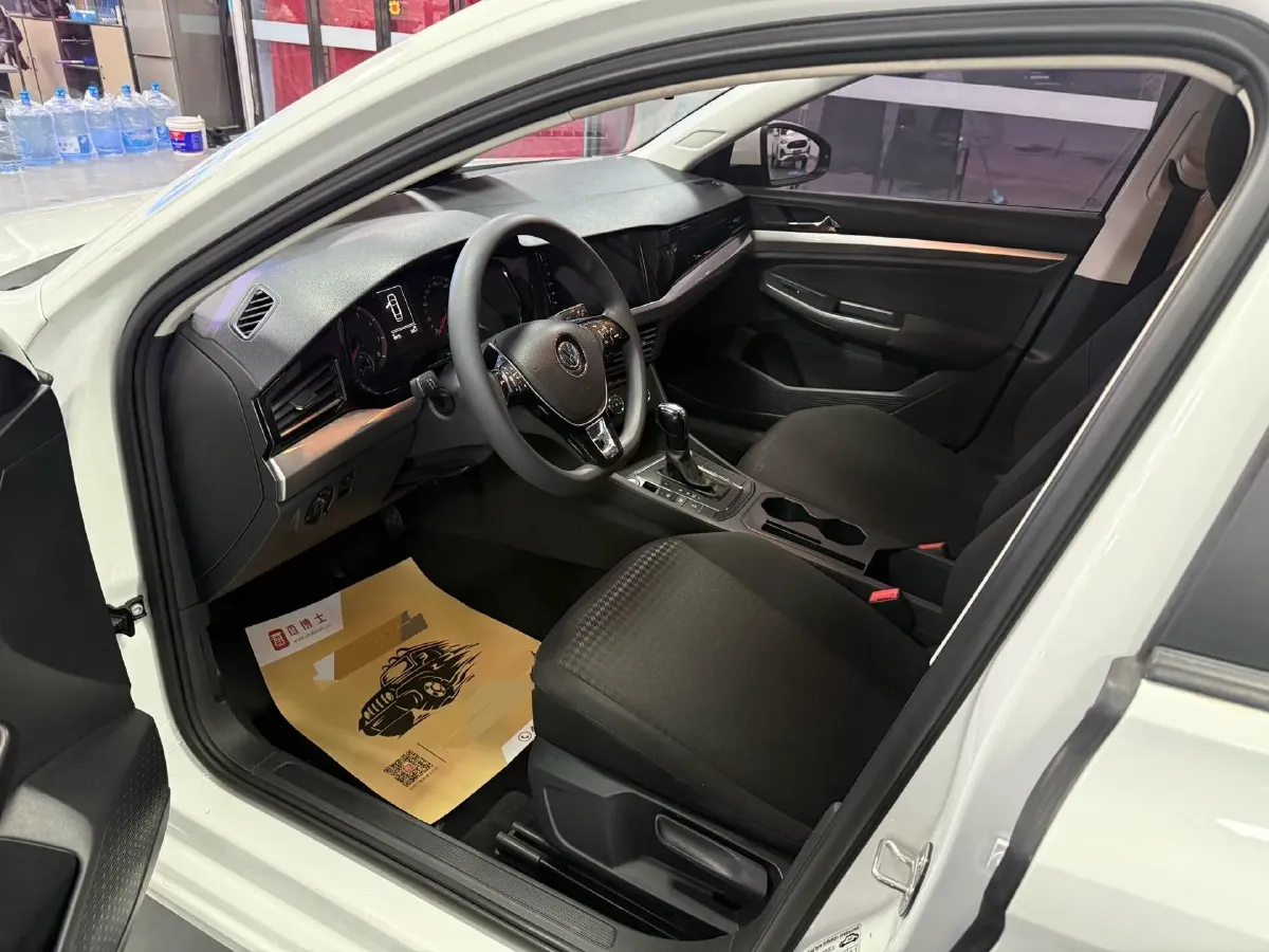 2019 Bestune T77 1.2T 143HP L4 7DCT,autocango,china used car exporter,china ev exporter,chinese used car exporter,chinese used ev exporter